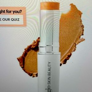 GLO skin, beauty, skin glow, stick highlighter, new with tags, color, rose